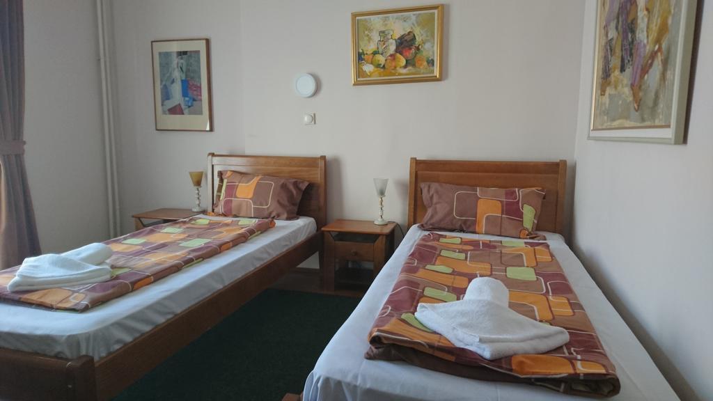 Hostel Bimbo Σκόπια Εξωτερικό φωτογραφία