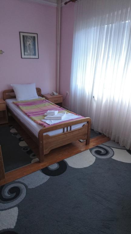 Hostel Bimbo Σκόπια Εξωτερικό φωτογραφία