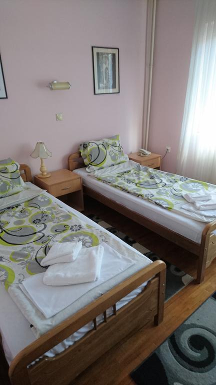 Hostel Bimbo Σκόπια Εξωτερικό φωτογραφία